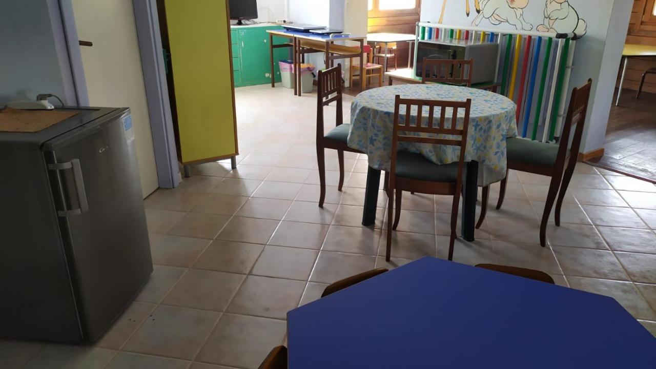 La Piccola Scuola Villa Olbia Exterior photo